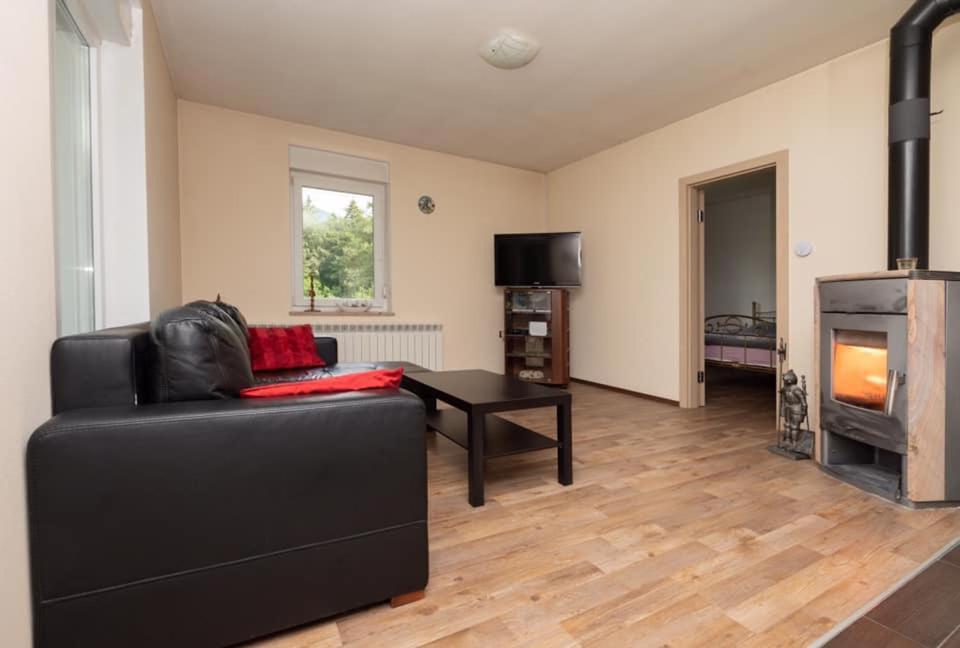 Apartmaji Velikonja Ajdovscina Ngoại thất bức ảnh